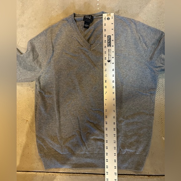 BOGO Jos. A. Bank Pima Cotton V-Neck Sweater - Picture 6 of 6